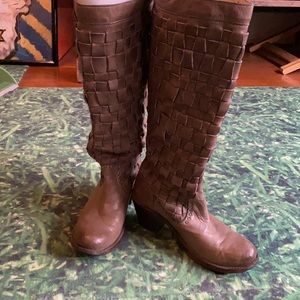 Frye Carmen woven taupe knee high boots size 8